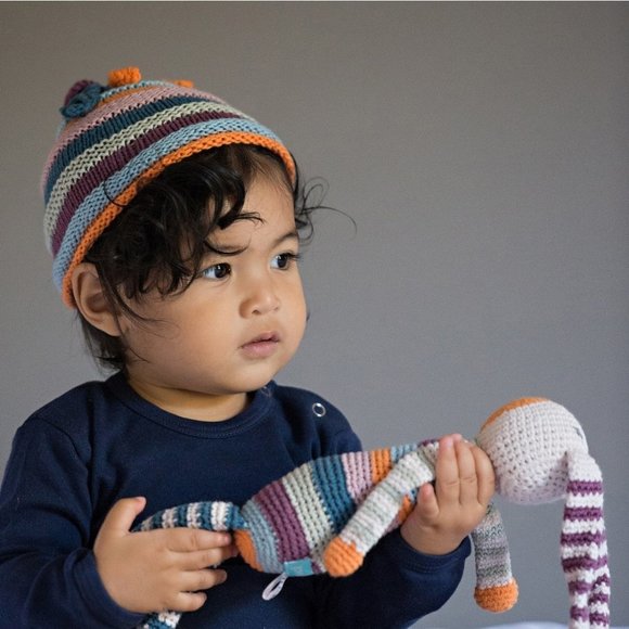 (2/$30) Organic cotton hand knit baby hat (multi-stripe colour) - Picture 2 of 3